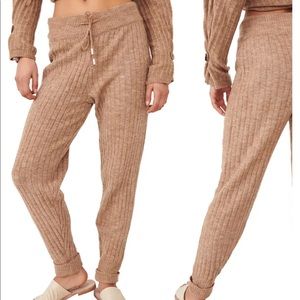 NWT Free people sweatpant knit joggers